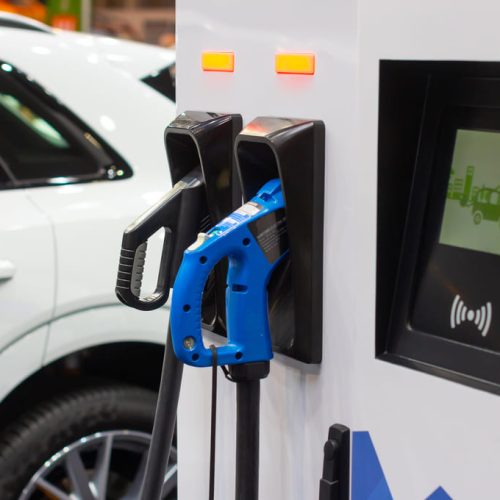 Panamá: encuentra baterías de alto voltaje para autos híbridos