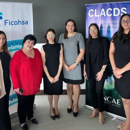 Ficohsa impulsa el futuro empresarial a través de INCAE