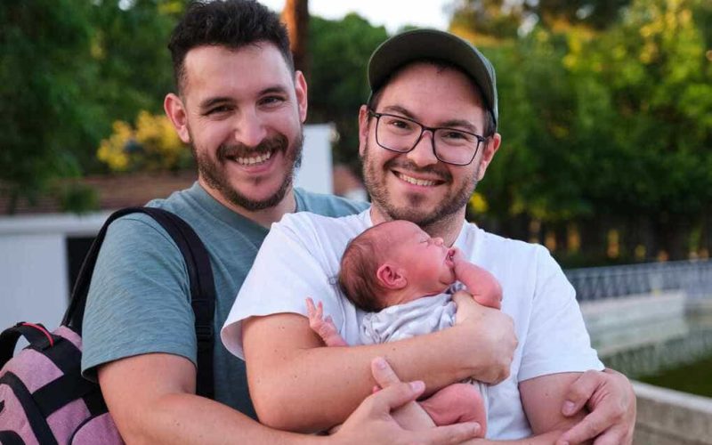 ¿Qué deben saber las parejas LGBTQ+ de Fort Lauderdale (Florida) sobre la subrogación?